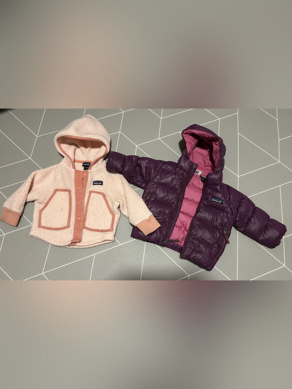 Patagonia Kids Cream Fleece Jacket & Purple Puffer Jacket - 6-12 months + 12-18